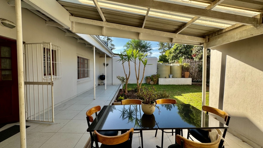 To Let 2 Bedroom Property for Rent in Raithby Western Cape